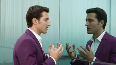 Często rozmawiasz sam ze sobą? Psychologowie wyjaśniają, co to mówi o twojej osobowości