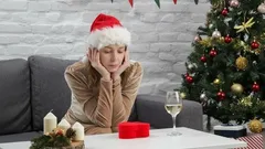 Dlaczego nie wszyscy lubią Boże Narodzenie: choinka, zmęczenie i obowiązkowa radość