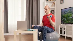 4 ćwiczenia na krześle, które po 65. roku życia szybciej przywracają siłę nóg niż przysiady