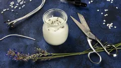 Jak i po co przycinać knot świecy – zasada, którą wszyscy ignorują